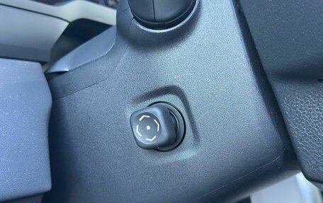 Toyota Tundra, 2023 год, 9 000 000 рублей, 13 фотография