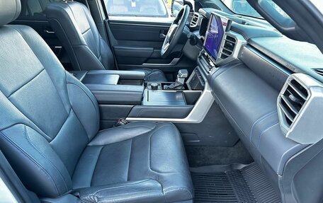 Toyota Tundra, 2023 год, 9 000 000 рублей, 27 фотография