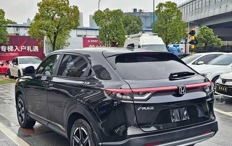 Honda Vezel, 2023 год, 1 750 000 рублей, 5 фотография