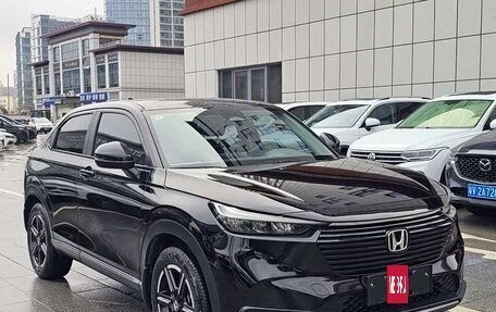 Honda Vezel, 2023 год, 1 750 000 рублей, 3 фотография