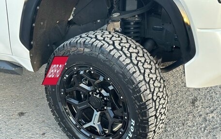 Toyota Tundra, 2023 год, 9 000 000 рублей, 39 фотография