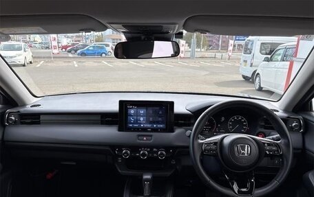 Honda Vezel, 2024 год, 2 450 000 рублей, 10 фотография