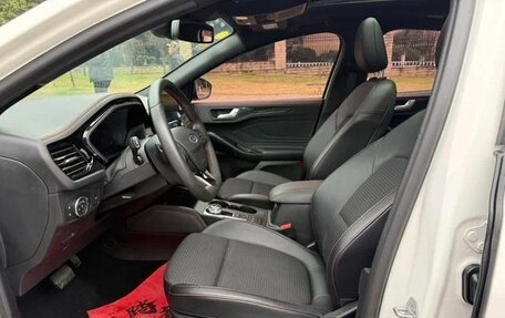 Ford Focus IV, 2022 год, 1 400 000 рублей, 6 фотография