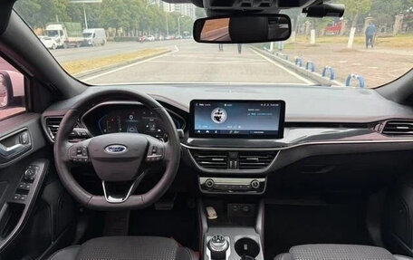 Ford Focus IV, 2022 год, 1 400 000 рублей, 7 фотография