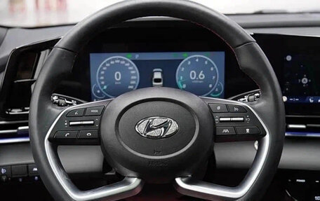 Hyundai Elantra, 2022 год, 1 290 000 рублей, 11 фотография