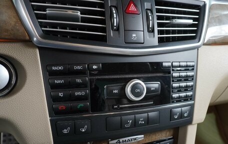 Mercedes-Benz E-Класс, 2010 год, 1 289 000 рублей, 13 фотография