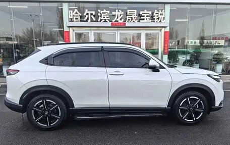 Honda Vezel, 2022 год, 1 420 000 рублей, 3 фотография