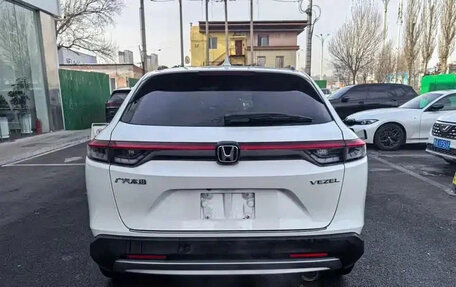 Honda Vezel, 2022 год, 1 420 000 рублей, 6 фотография