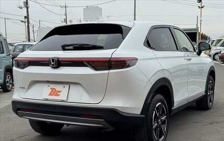 Honda Vezel, 2024 год, 1 950 155 рублей, 3 фотография