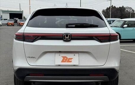 Honda Vezel, 2024 год, 1 950 155 рублей, 4 фотография