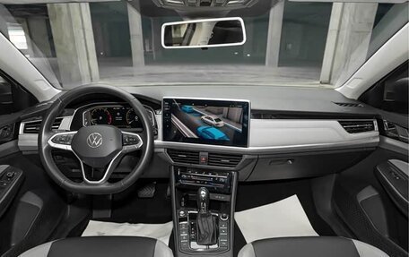 Volkswagen Bora, 2023 год, 1 550 000 рублей, 10 фотография