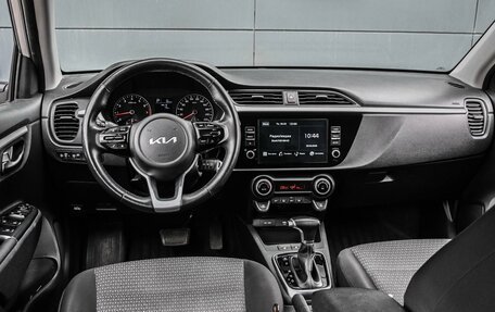 KIA Rio IV, 2021 год, 1 899 000 рублей, 6 фотография