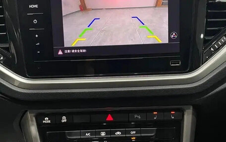 Volkswagen T-Roc I, 2022 год, 1 420 000 рублей, 14 фотография