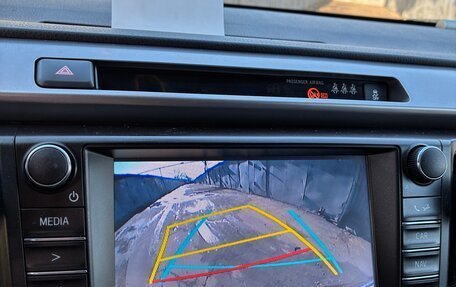 Toyota RAV4, 2017 год, 2 000 000 рублей, 10 фотография