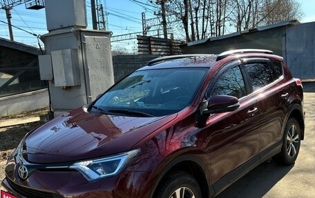 Toyota RAV4, 2017 год, 2 000 000 рублей, 5 фотография