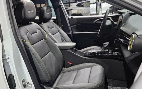 Chevrolet Trax, 2023 год, 1 720 000 рублей, 8 фотография