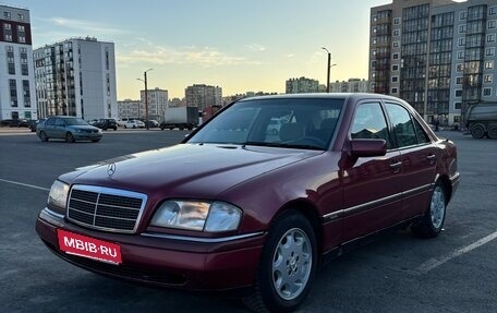 Mercedes-Benz C-Класс, 1995 год, 350 000 рублей, 1 фотография
