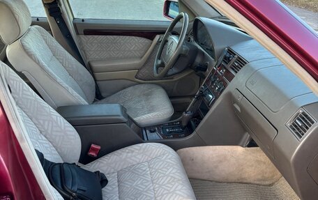 Mercedes-Benz C-Класс, 1995 год, 350 000 рублей, 8 фотография