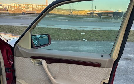 Mercedes-Benz C-Класс, 1995 год, 350 000 рублей, 15 фотография