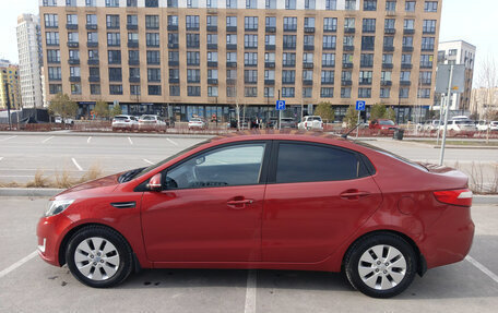 KIA Rio III рестайлинг, 2013 год, 950 000 рублей, 2 фотография