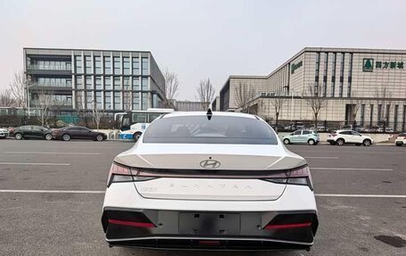 Hyundai Elantra, 2023 год, 1 500 000 рублей, 7 фотография
