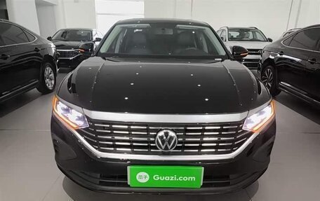 Volkswagen Passat B8 рестайлинг, 2022 год, 1 800 978 рублей, 2 фотография