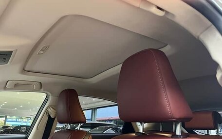 Lexus NX I, 2017 год, 2 380 000 рублей, 14 фотография