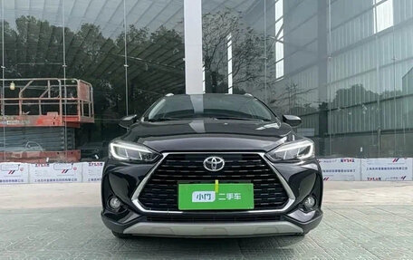 Toyota Yaris XP150 рестайлинг, 2022 год, 1 120 000 рублей, 4 фотография