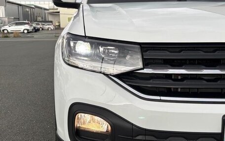 Volkswagen T-Roc I, 2023 год, 1 315 555 рублей, 28 фотография