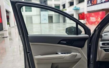 KIA Sportage IV рестайлинг, 2025 год, 4 200 000 рублей, 8 фотография