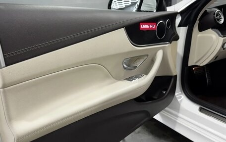 Mercedes-Benz E-Класс, 2019 год, 4 100 000 рублей, 8 фотография