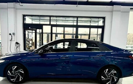 Hyundai Elantra, 2023 год, 1 420 312 рублей, 4 фотография