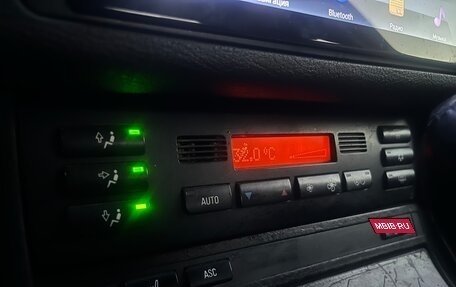 BMW 3 серия, 2002 год, 590 000 рублей, 16 фотография