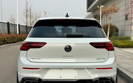 Volkswagen Golf VIII, 2023 год, 1 890 017 рублей, 5 фотография