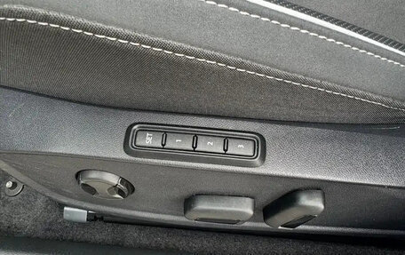 Volkswagen Golf VIII, 2023 год, 1 890 017 рублей, 24 фотография