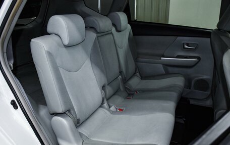 Toyota Prius Alpha I (ZVW40/41), 2012 год, 1 250 000 рублей, 8 фотография