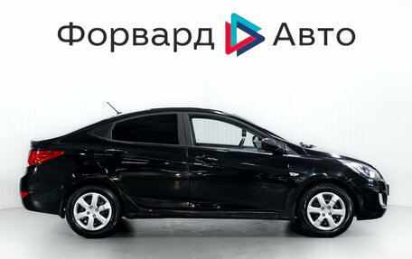 Hyundai Solaris II рестайлинг, 2011 год, 690 000 рублей, 9 фотография