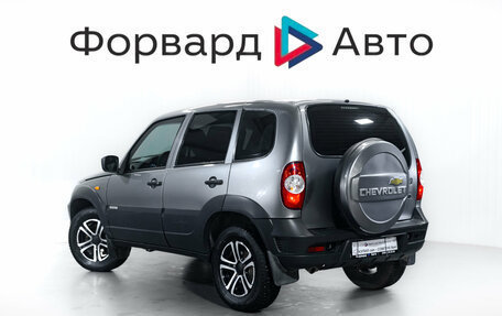 Chevrolet Niva I рестайлинг, 2018 год, 699 000 рублей, 6 фотография