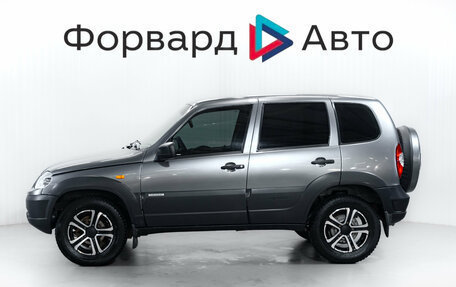 Chevrolet Niva I рестайлинг, 2018 год, 699 000 рублей, 5 фотография