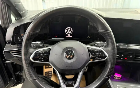 Volkswagen Golf VIII, 2021 год, 1 699 017 рублей, 9 фотография