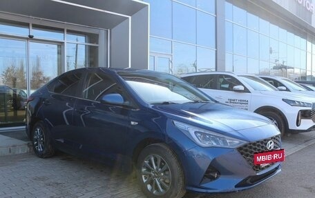 Hyundai Solaris II рестайлинг, 2021 год, 1 890 000 рублей, 3 фотография