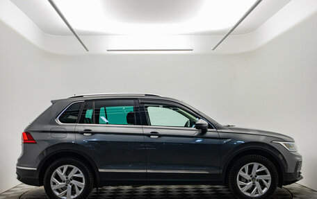 Volkswagen Tiguan II, 2021 год, 3 840 000 рублей, 6 фотография