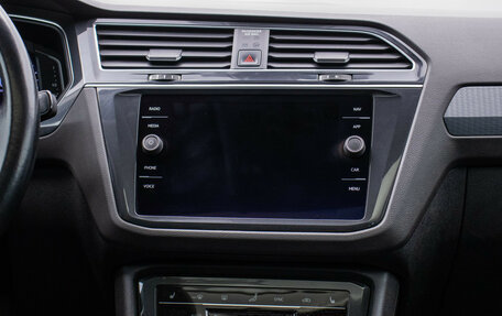 Volkswagen Tiguan II, 2021 год, 3 840 000 рублей, 14 фотография