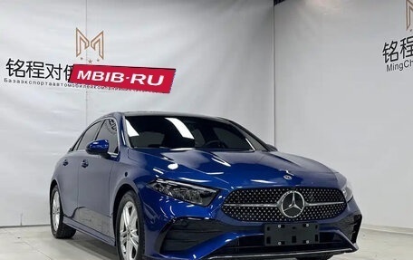 Mercedes-Benz A-Класс, 2023 год, 1 639 777 рублей, 3 фотография