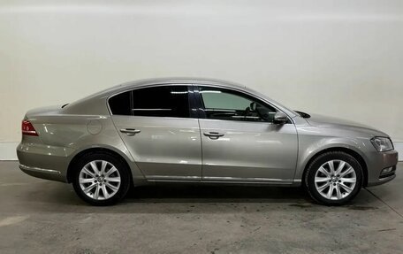Volkswagen Passat B7, 2011 год, 917 000 рублей, 6 фотография