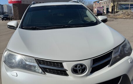 Toyota RAV4, 2015 год, 1 299 000 рублей, 14 фотография