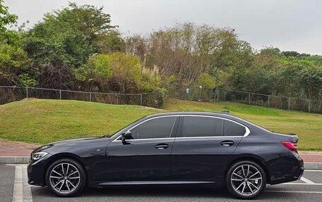 BMW 3 серия, 2022 год, 2 700 000 рублей, 4 фотография