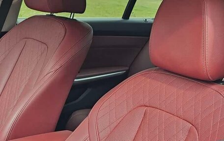 BMW 3 серия, 2022 год, 2 700 000 рублей, 16 фотография