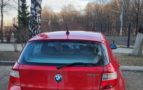 BMW 1 серия, 2005 год, 750 000 рублей, 3 фотография