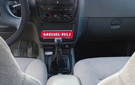 KIA Sportage IV рестайлинг, 2005 год, 400 000 рублей, 2 фотография